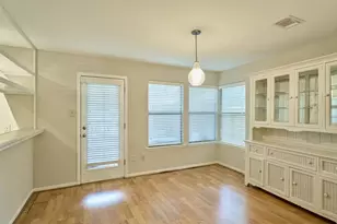 4 Sawmill Grove Ln Circle, The Woodlands, TX 77380 - Photo 11