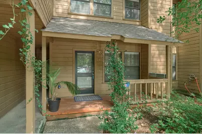 4 Sawmill Grove Lane Circle #4, The Woodlands, TX 77380 - Photo 1