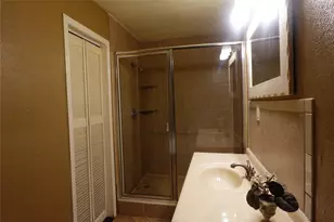 6314 Sandy Oaks Dr, Houston, TX 77050 - Photo 11