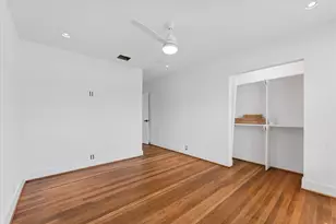 1845 Huge Oaks St, Houston, TX 77055 - Photo 19