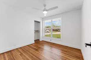 1845 Huge Oaks St, Houston, TX 77055 - Photo 21