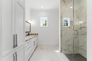 2211 Troon Rd, Houston, TX 77019 - Photo 29