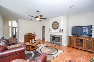 1703 Fall Ridge Cir, Katy, TX 77494 - Photo 7