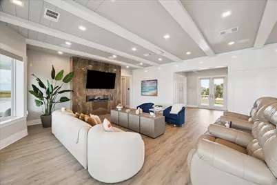 63 Water Key Key, Hitchcock, TX 77563 - Photo 5