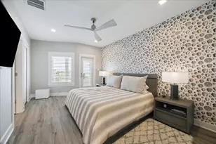 63 Water Key Key, Hitchcock, TX 77563 - Photo 25