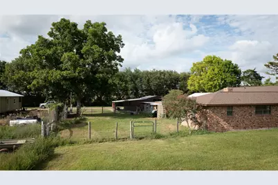 12006 Mueck Road, Needville, TX 77461 - Photo 9