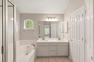 2323 Carisbrooke Loop, College Station, TX 77845 - Photo 35