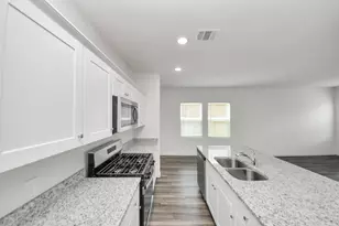 10309 Costa Ter Dr, Rosharon, TX 77583 - Photo 13