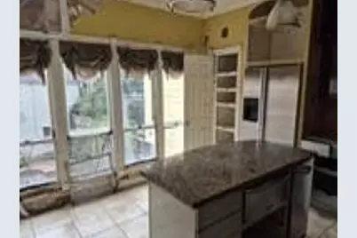 406 Emerson Street, Houston, TX 77006 - Photo 7