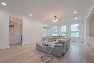 25811 Chapman Falls Drive, Richmond, TX 77406 - Photo 9