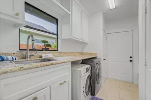 606 Vincent St, Houston, TX 77009 - Photo 11