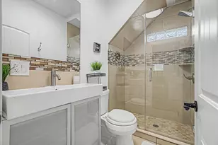 606 Vincent St, Houston, TX 77009 - Photo 19