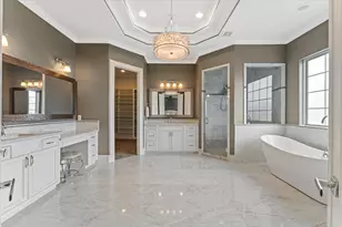 1622 E Rose Terrace Ln, Houston, TX 77055 - Photo 15
