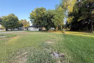 9318 Sterlingshire St, Houston, TX 77078 - Photo 3