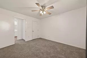 8801 Hammerly Blvd, Houston, TX 77080 - Photo 17