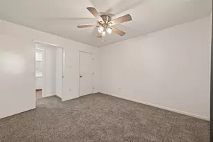8801 Hammerly Blvd, Houston, TX 77080 - Photo 17