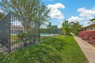 8801 Hammerly Blvd, Houston, TX 77080 - Photo 29