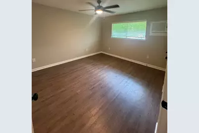 1225 W 25th Street #3, Houston, TX 77008 - Photo 13