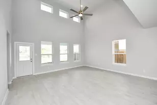 12027 Maple Oak Dr, Houston, TX 77066 - Photo 21