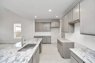 12027 Maple Oak Dr, Houston, TX 77066 - Photo 13