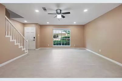 6713 Biggs Court, Houston, TX 77061 - Photo 5