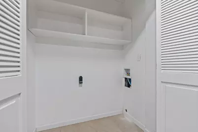 6713 Biggs Court, Houston, TX 77061 - Photo 21