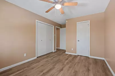 6713 Biggs Court, Houston, TX 77061 - Photo 15
