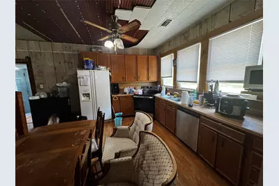 1114 Luling Avenue, Nederland, TX 77627 - Photo 11