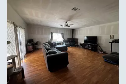 1114 Luling Avenue, Nederland, TX 77627 - Photo 13
