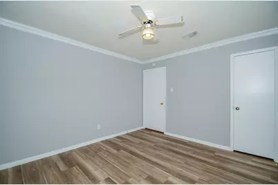 12722 Ashford Brook Drive, Houston, TX 77082 - Photo 9