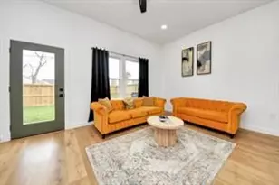 4010 Dreyfus St, Houston, TX 77021 - Photo 9