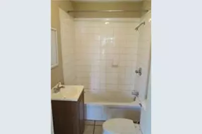 7211 Roswell Street N, Houston, TX 77022 - Photo 7