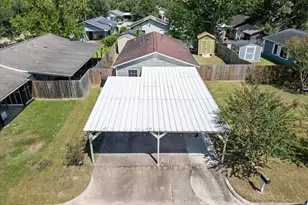 9730 Caballero Dr, Houston, TX 77078 - Photo 17