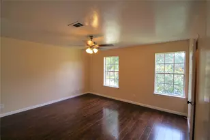 2134 Hilton Head Dr, Missouri City, TX 77459 - Photo 9