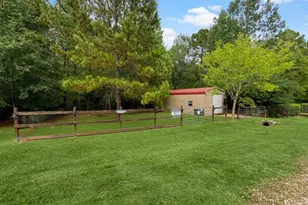 1190 Hidden Oaks Dr, Point Blank, TX 77364 - Photo 1