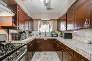 12342 Ledger Ln, Houston, TX 77015 - Photo 11