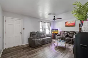 12342 Ledger Ln, Houston, TX 77015 - Photo 5