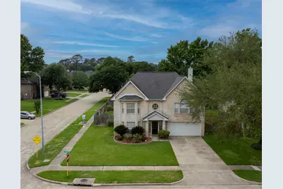 303 Welford Lane, Highlands, TX 77562 - Photo 5