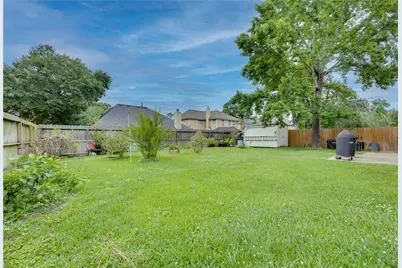 303 Welford Lane, Highlands, TX 77562 - Photo 33