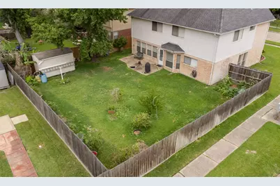 303 Welford Lane, Highlands, TX 77562 - Photo 35