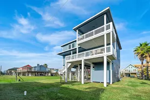 22901 Buena St, Galveston, TX 77554 - Photo 23