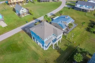 22901 Buena St, Galveston, TX 77554 - Photo 37
