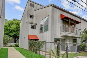 910 Ruthven St, Houston, TX 77019 - Photo 1