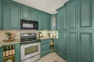 2333 Bering Dr, Houston, TX 77057 - Photo 9