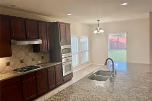 1230 Martinez Ct, Friendswood, TX 77546 - Photo 13