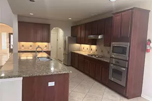 1230 Martinez Ct, Friendswood, TX 77546 - Photo 9