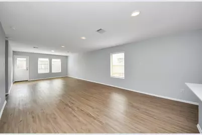 9010 Estes Lakes Drive, Baytown, TX 77521 - Photo 11