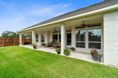 305 Champions Court, El Campo, TX 77437 - Photo 41