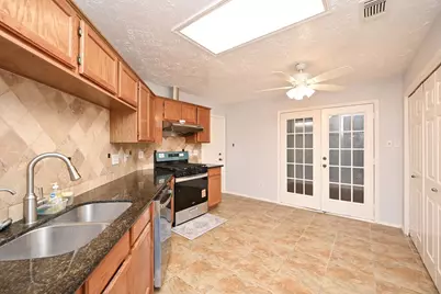 3551 Santa Rosa Lane, Sugar Land, TX 77478 - Photo 13