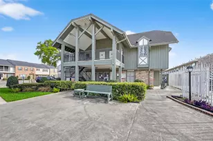 6351 Briar Rose Dr, Houston, TX 77057 - Photo 19